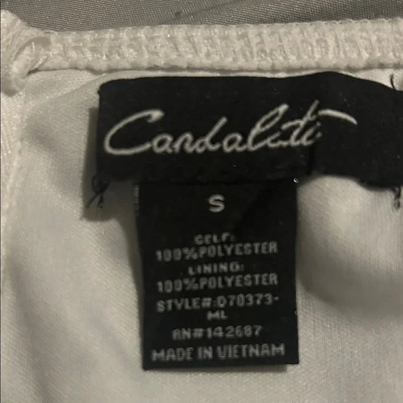 Elegant White Dress with Silver Accents - Picture 3 of 3